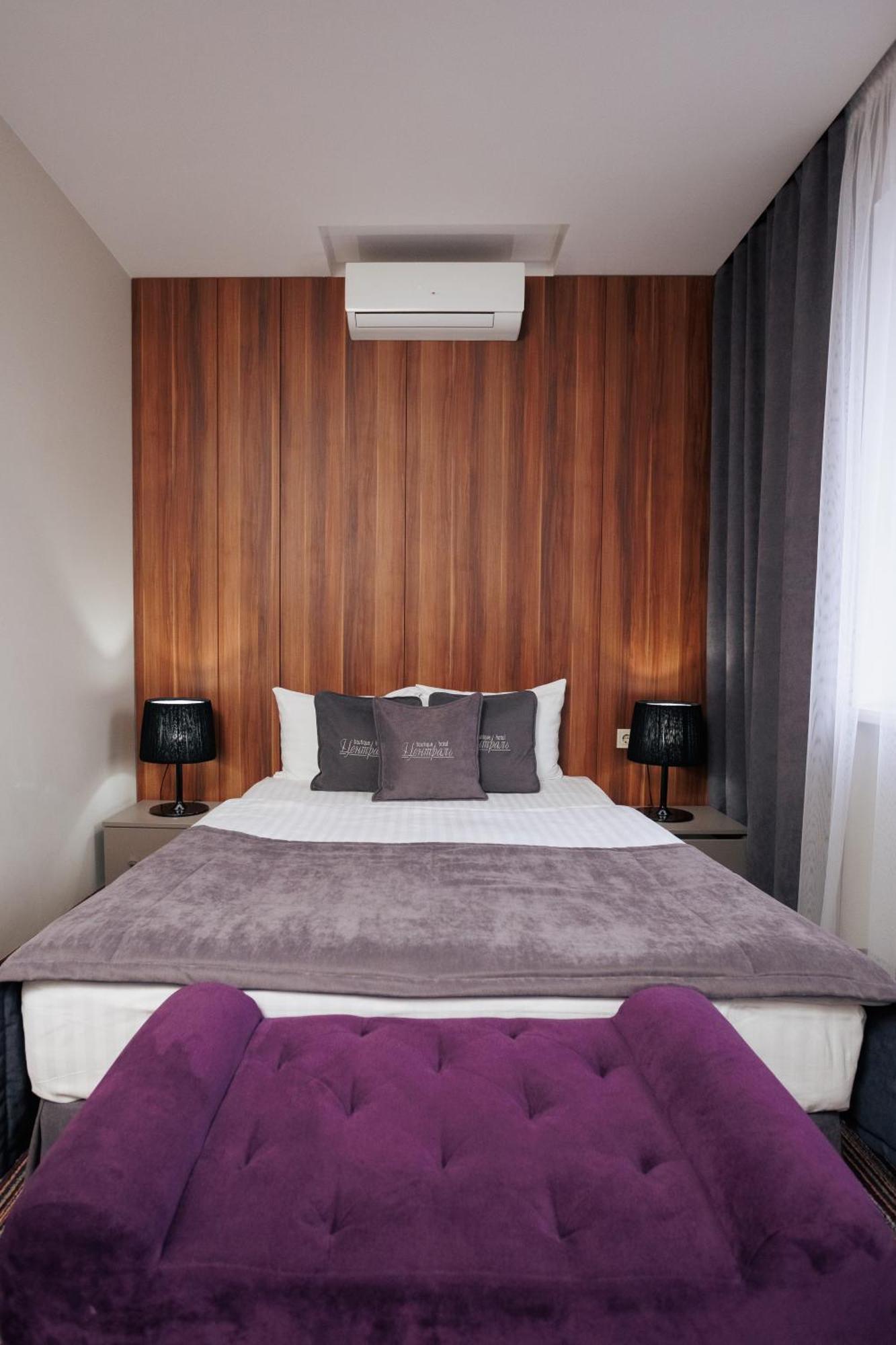Boutique Hotel Central Rivne Exterior photo