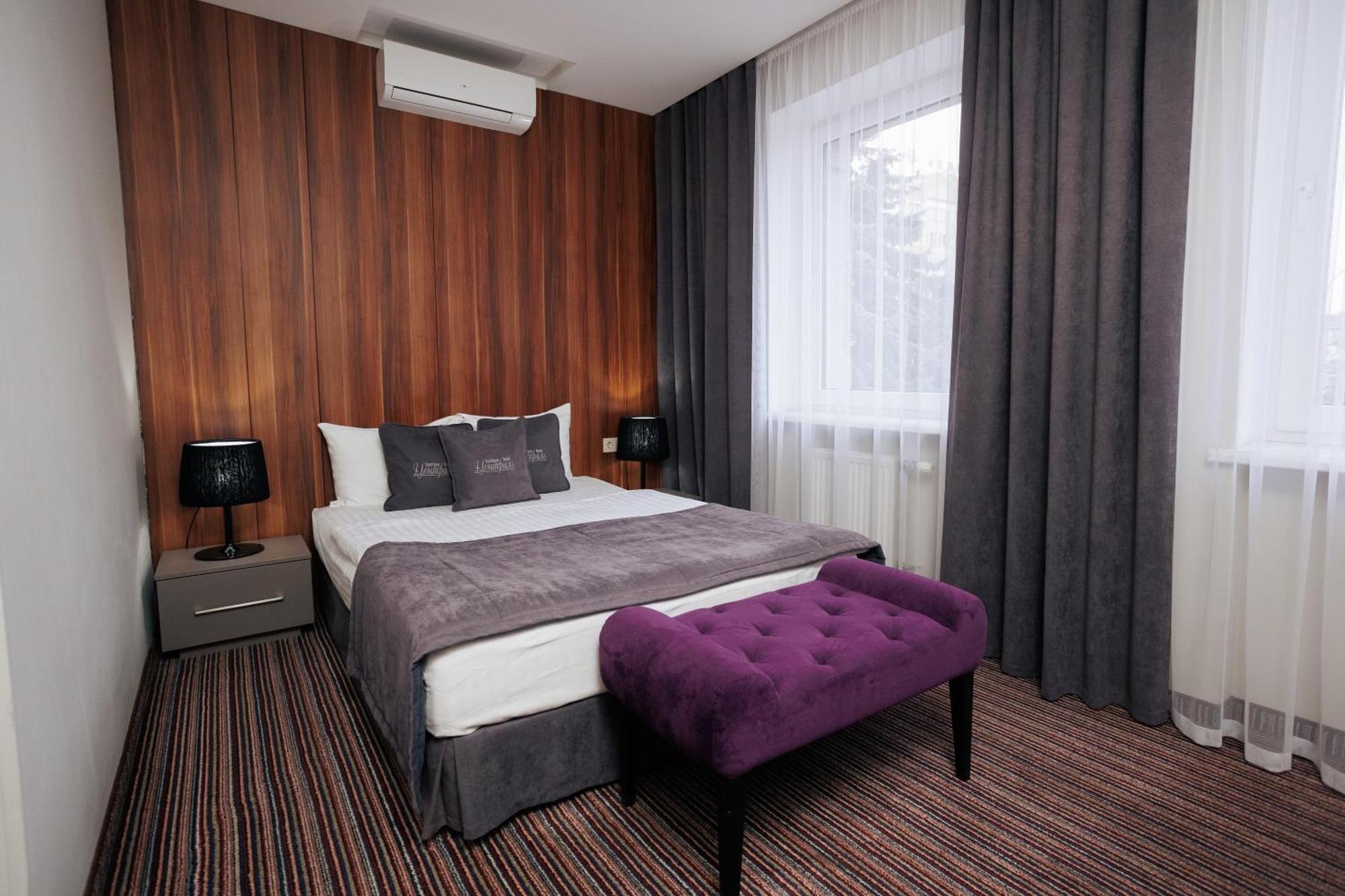 Boutique Hotel Central Rivne Exterior photo
