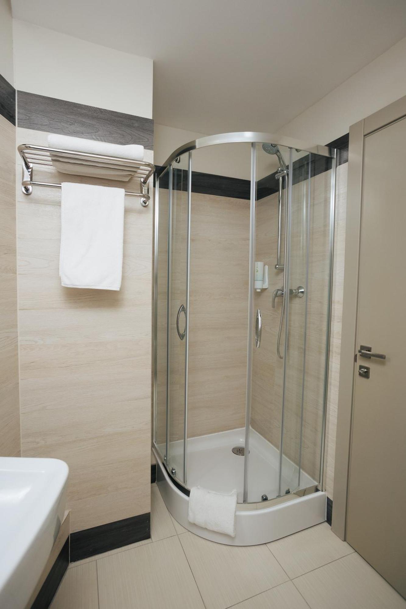 Boutique Hotel Central Rivne Exterior photo